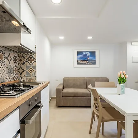 Machiavelli House Daire Katanya