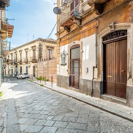 Daire Machiavelli House